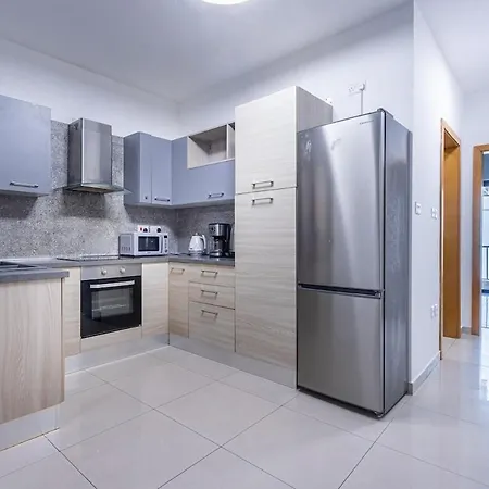 Blue Mist Modern 2-bedroom In Apartmán Sliema