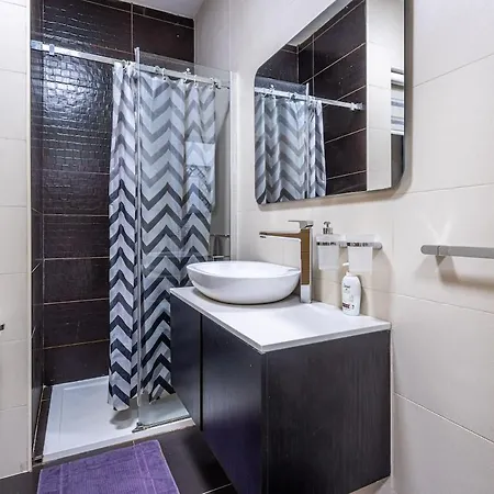 Blue Mist Modern 2-bedroom In